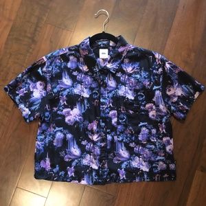 Vans “women’s” boxy cropped crop button down casual floral collar shirt